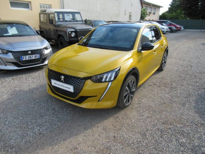 Peugeot 208 (2) PureTech 130 S&S EAT8 GT Line 1ERE MAIN ORIGINE FRANCE 21900 euros