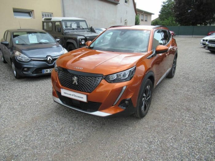 Peugeot 2008 (2) PureTech 130 S&S EAT8 GT PACK 1ERE MAIN ORIGINE FRANCE TVA RECUPERABLE 27500 euros