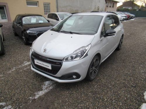 Peugeot 208 1.2 PureTech 110 S&S EAT6 GT Line 1ERE MAIN ORIGINE FRANCE 14900 euros