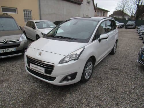 Peugeot 5008 2.0 BlueHDi 150 S&S 7 places Allure 1ERE MAIN FRANCE TVA RECUPERABLE 10900 euros