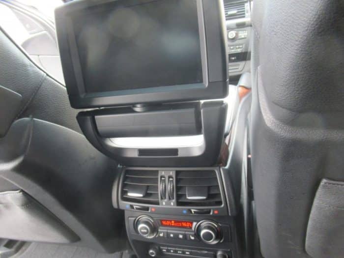BMW X6 50I EXCLUSIVE FULL OPTIONS 89500 KMS – Image 12
