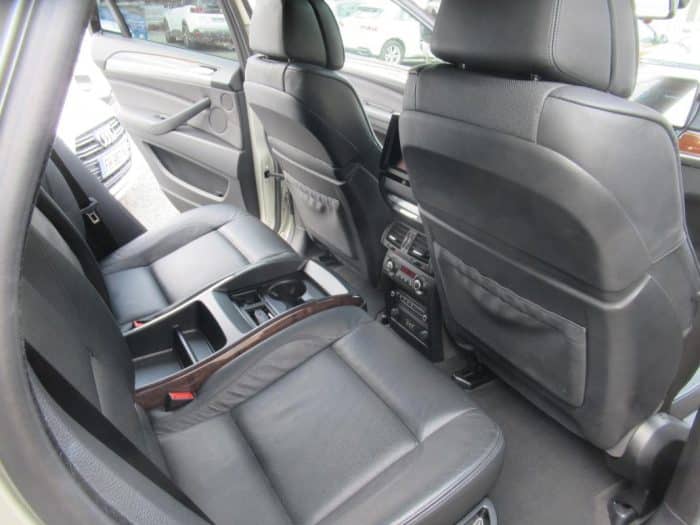 BMW X6 50I EXCLUSIVE FULL OPTIONS 89500 KMS – Image 9