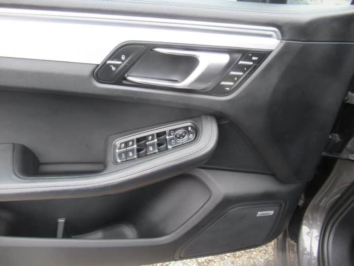 Porsche Macan TURBO 400CV FULL 80000 KMS ENTRETIEN PORSCHE – Image 17