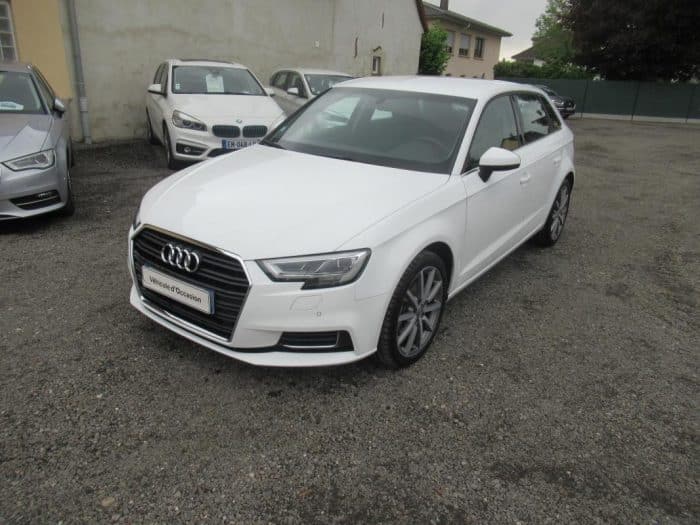 Audi A3 sportback DESIGN LUXE 116 CV 1ERE MAIN FRANCE 33000 KMS 24900 euros