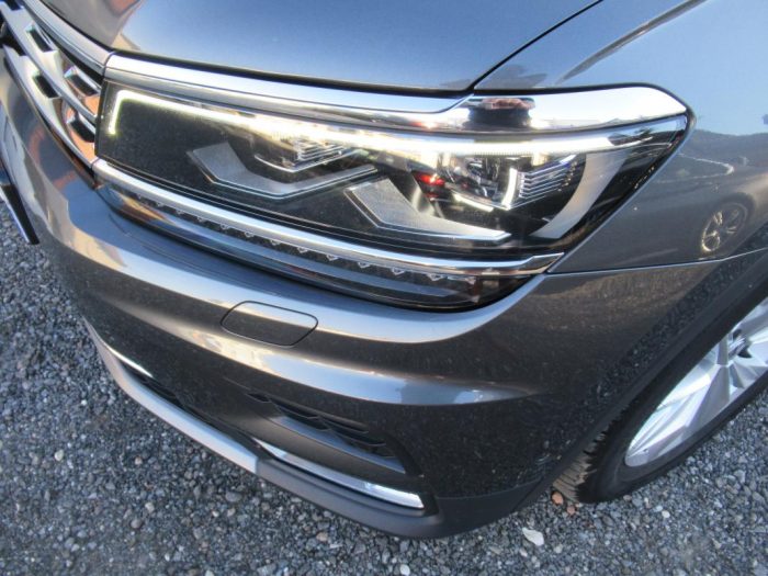Volkswagen Tiguan CARAT 180 CV 4 MOTION 1ERE MAIN FRANCE – Image 18