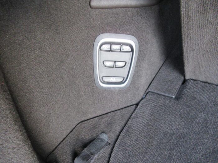 Renault Espace INITIALE PARIS 7 PLACES 160 CV 1ERE MAIN FRANCE – Image 17
