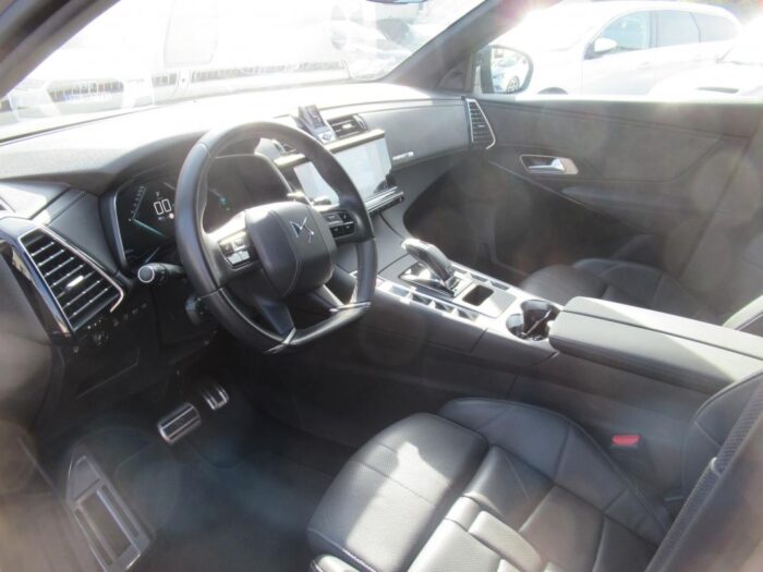 DS DS 7 Crossback HYBRIDE E-TENSE 225 EAT8 RIVOLI 1ERE MAIN FRANCE TVA RECUPERABLE 490 E / 48 MOIS SANS APPORT – Image 7