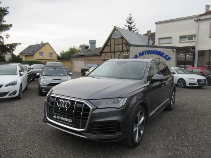 Audi Q7 AVUS EXTENDED 7 PLACES 286 CV 1ERE MAIN FRANCE 890 E / 48 MOIS SANS APPORT 64900 euros