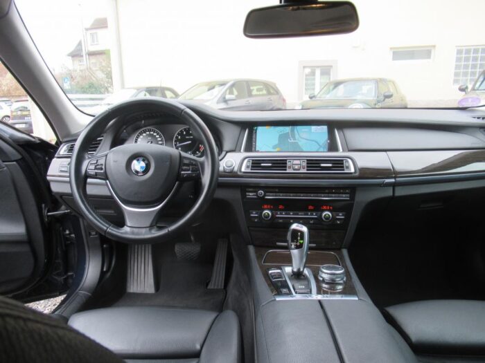 BMW Série 7 740 LI LUXE 1ERE MAIN ORIGINE FRANCE – Image 15
