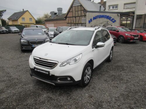 Peugeot 2008 STYLE 82 CV 63000 KMS 7900 euros