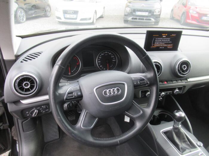 Audi A3 AMBIENTE 110 CV – Image 11