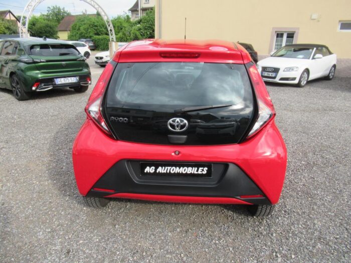 Toyota Aygo 1.0 WT-I 72 CH X-PLAY 28000 KMS TVA RECUPERABLE – Image 6
