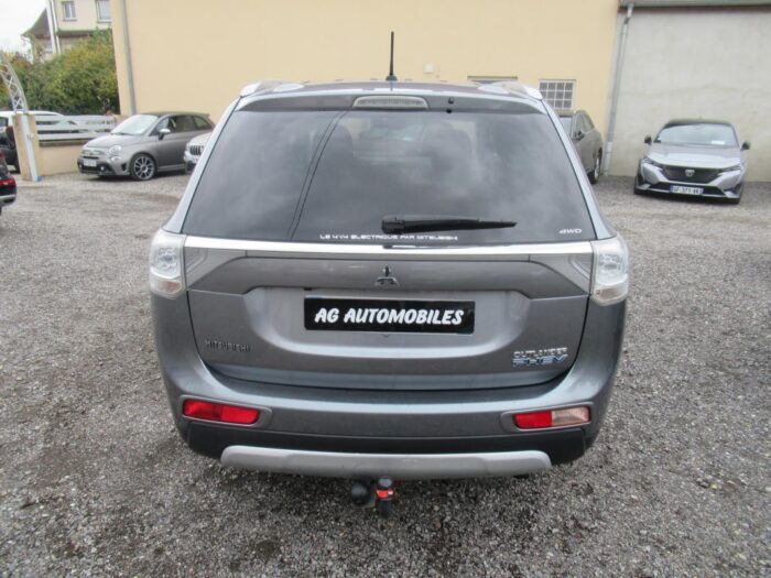 Mitsubishi Outlander lll PHEB HYBRIDE 4WD – Image 6