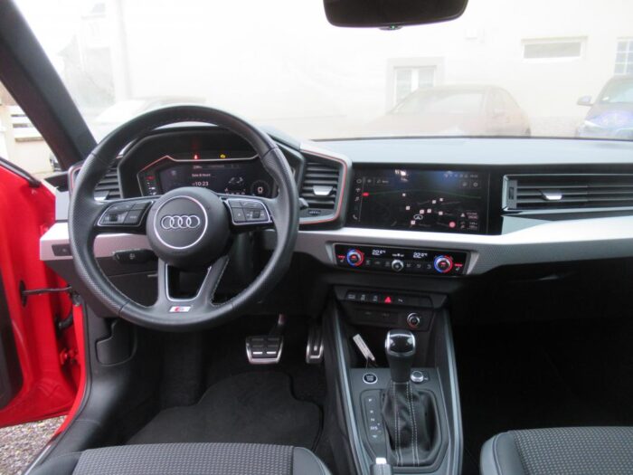 Audi A1 sportback SLINE 150CH FULL OPTIONS 1ERE MAIN FR. TVA RECUP. 390€/M SS APPORT – Image 11