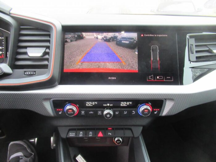 Audi A1 sportback SLINE 150CH FULL OPTIONS 1ERE MAIN FR. TVA RECUP. 390€/M SS APPORT – Image 12