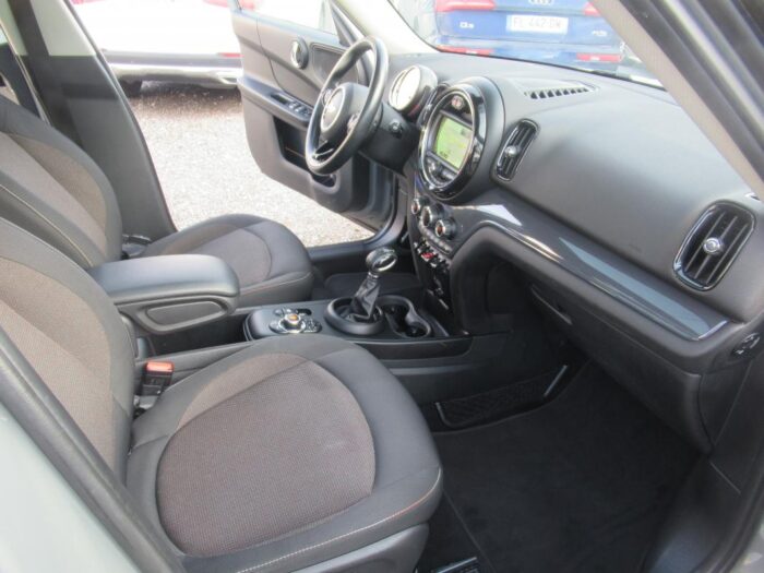 Mini Countryman 136 CH 81000 KMS – Image 10