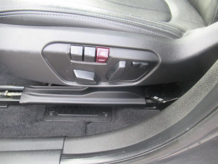 BMW Serie 2 Active Tourer 225 XE 224CH LUXURY FULL OPTION ORIGINE FR. 305€/M SANS APPORT – Image 17