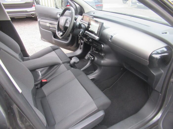 Citroën C4 Cactus 100 CH SHINE – Image 10