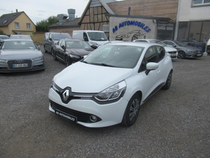 Renault Clio BUSINESS 75 CH 7900 euros
