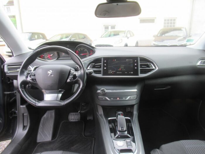 Peugeot 308 ALLURE 130 CH EAT 8 1ERE MAIN FRANCE TVA RECUPERABLE – Image 11