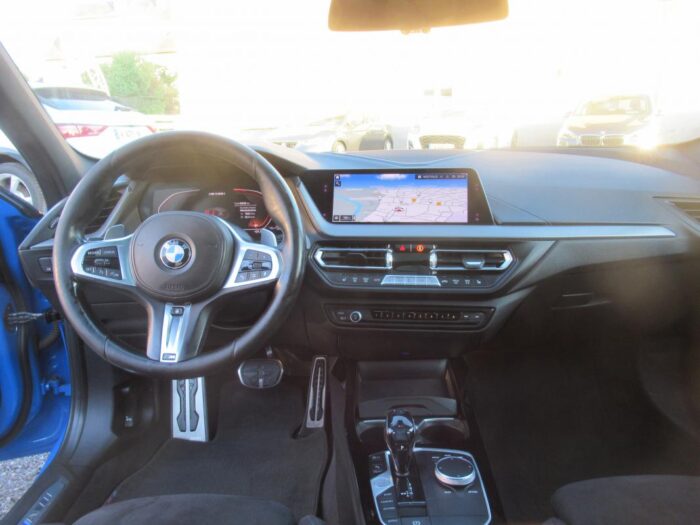 BMW Série 1 F40 M135I XDRIVE FULL OPTIONS – Image 11