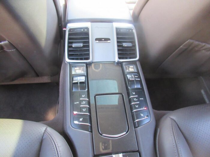 Porsche Panamera TURBO 500 CH 100000 KMS ENTRETIEN PORSCHE – Image 15