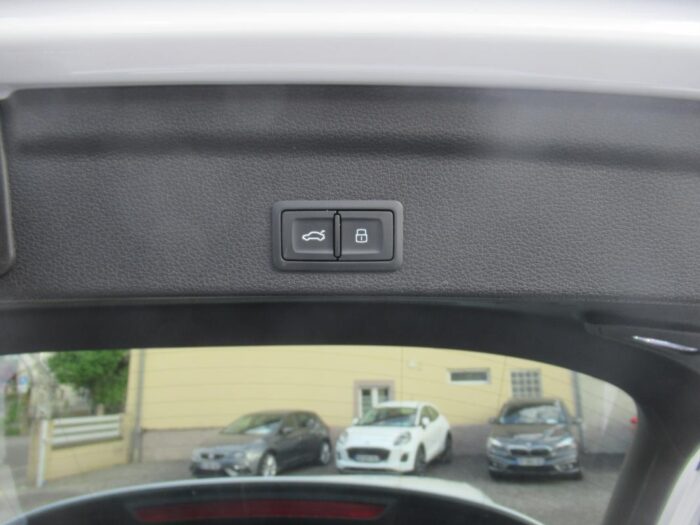 Audi Q3 Sportback S line QUATTRO 230 CH 1ERE MAIN – Image 17