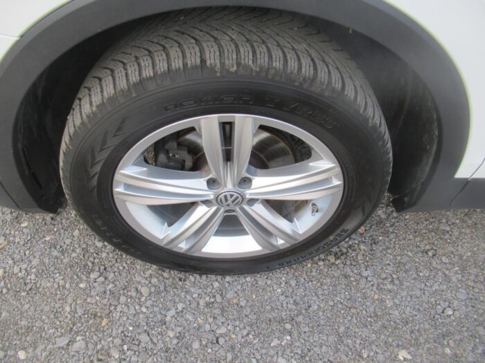 Volkswagen Tiguan 2.0 TDI 150 CH 4 MOTION CARAT – Image 22