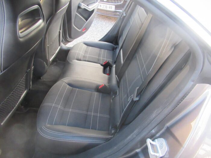 Mercedes CLA 200 INSPIRATION 156 CH TOIT PANO ORIGINE FRANCE – Image 8