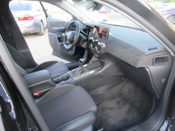 DS DS 3 Crossback FULL BLACK 100 CH 1ERE MAIN FRANCE 17000 KMS – Image 10