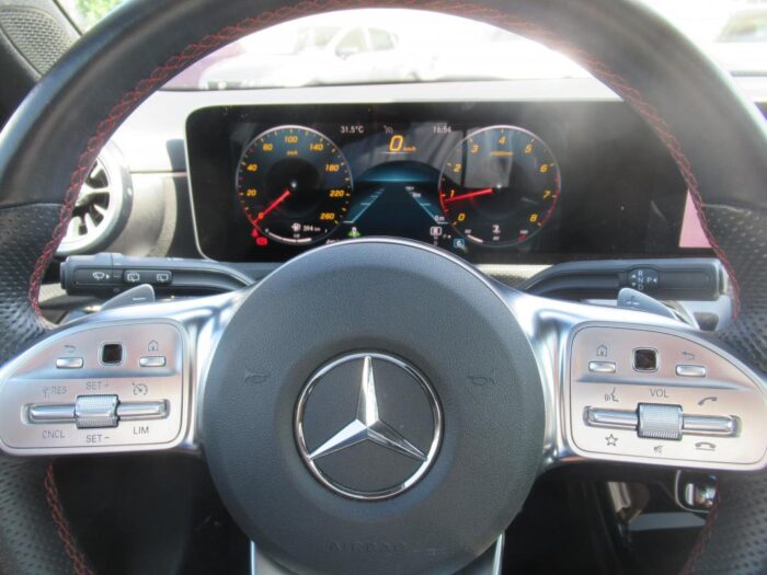 Mercedes Classe A 200 AMG LINE TOIT PANORAMIQUE ORIGINE FRANCE – Image 13