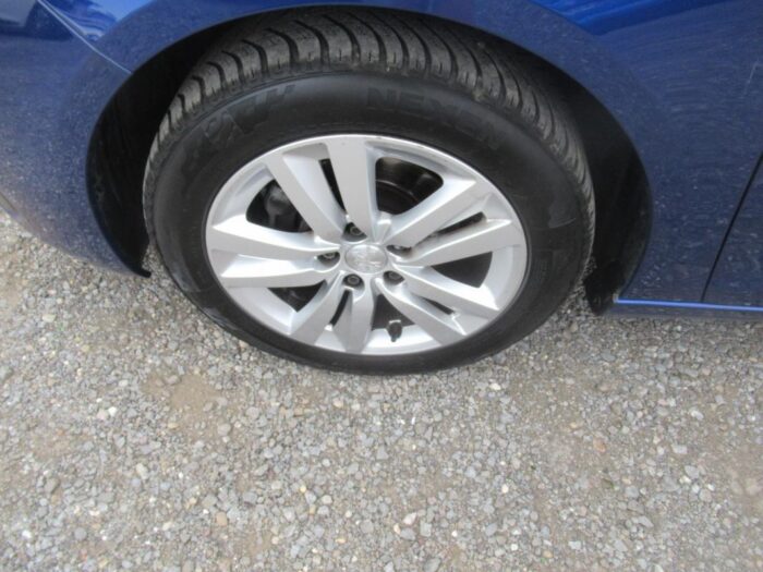 Peugeot 308 110 CH ACTIVE 100000 KMS – Image 15
