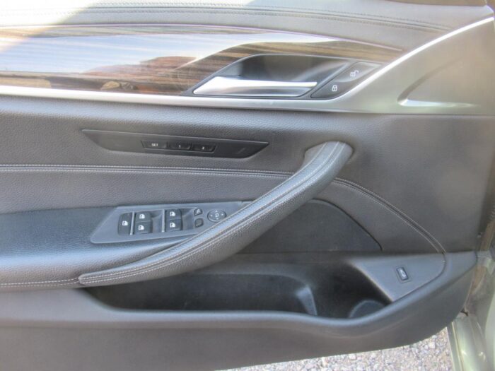 BMW Série 5 LUXURY 520 D 190 CH ORIGINE FRANCE – Image 17