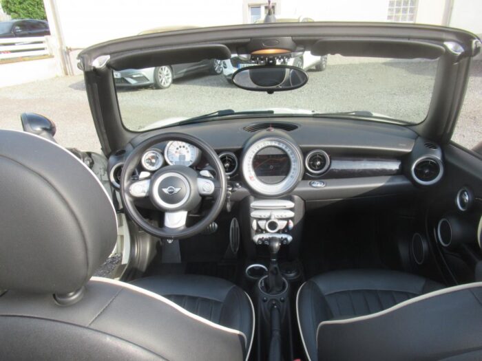 Mini Cabrio COOPER S 175 CH PACK CHILI – Image 17