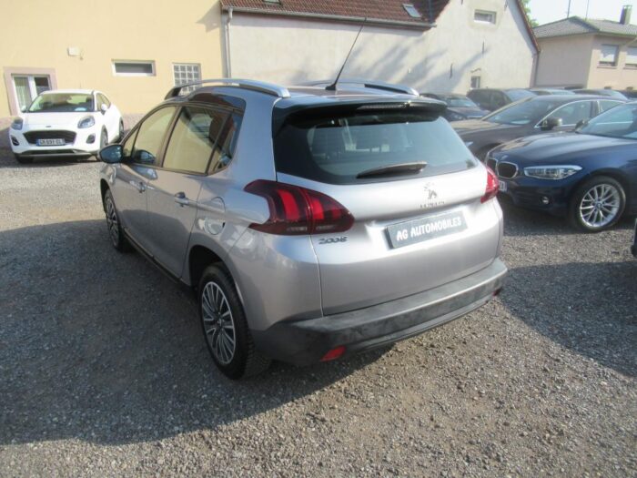 Peugeot 2008 ALLURE 82 CH – Image 4