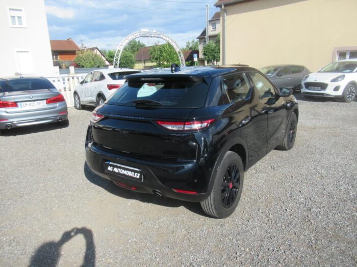 DS DS 3 Crossback FULL BLACK 100 CH 1ERE MAIN FRANCE 17000 KMS – Image 4