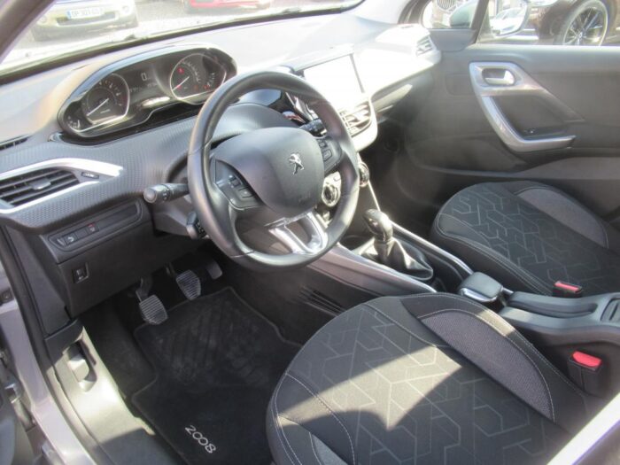 Peugeot 2008 ALLURE 82 CH – Image 7