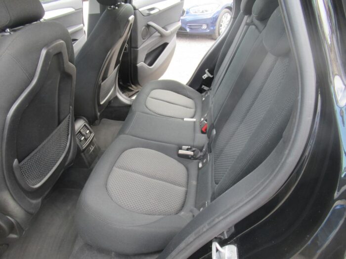 BMW X1 18D SDRIVE 150 CH BUSINESS 1ERE MAIN FRANCE TVA RECUPERABLE – Image 8