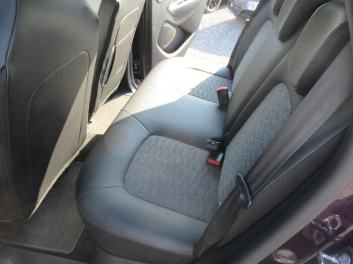 Renault Zoe E-TECH INTENS CHARGE NORMALE R135 1ERE MAIN FRANCE – Image 8