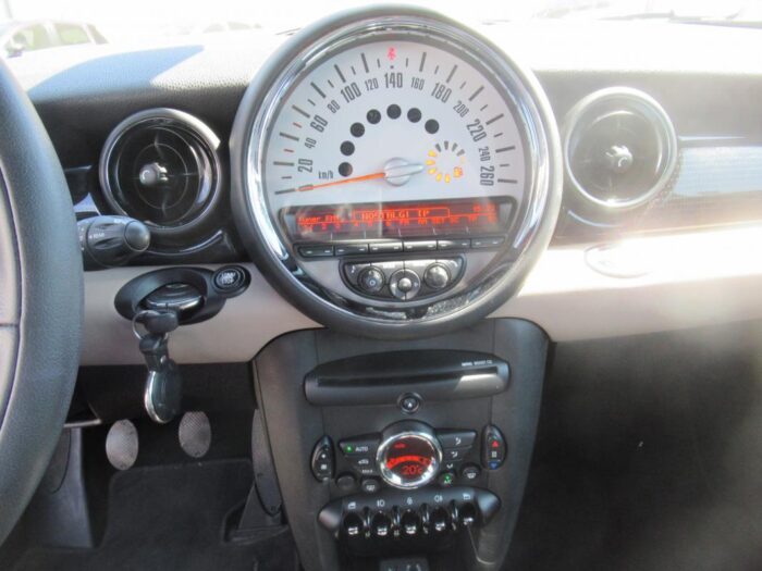 Mini Cooper BAKER STREET 122 CH ORIGINE FRANCE – Image 11