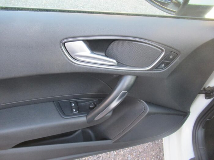 Audi A1 AMBITION 86 CH – Image 12
