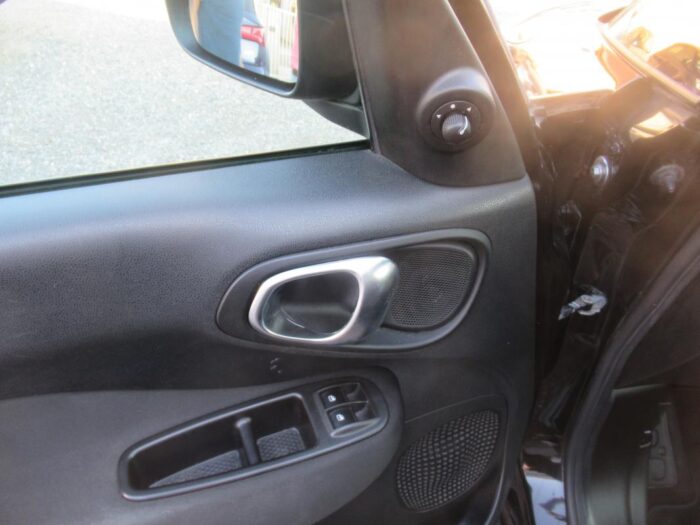 Fiat 500L 1.6 MULTIJET 16V 105 CH – Image 13