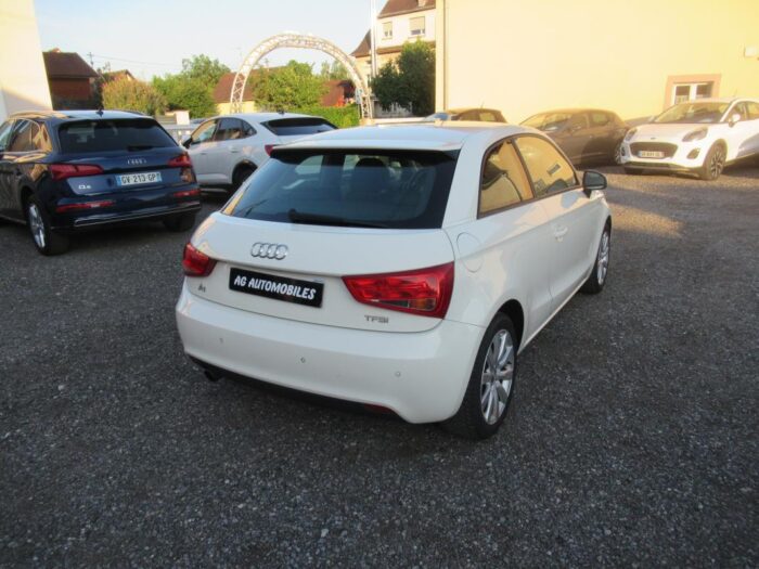 Audi A1 AMBITION 86 CH – Image 4