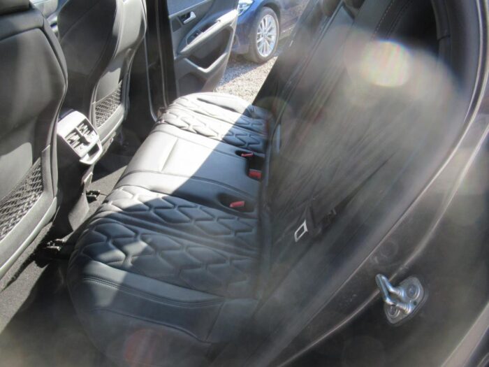 Peugeot 3008 HYBRID 225 CH GT LINE 1ERE MAIN – Image 8