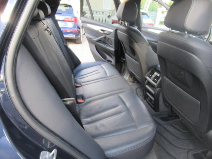 BMW X5 40E XLINE 313 CH – Image 9
