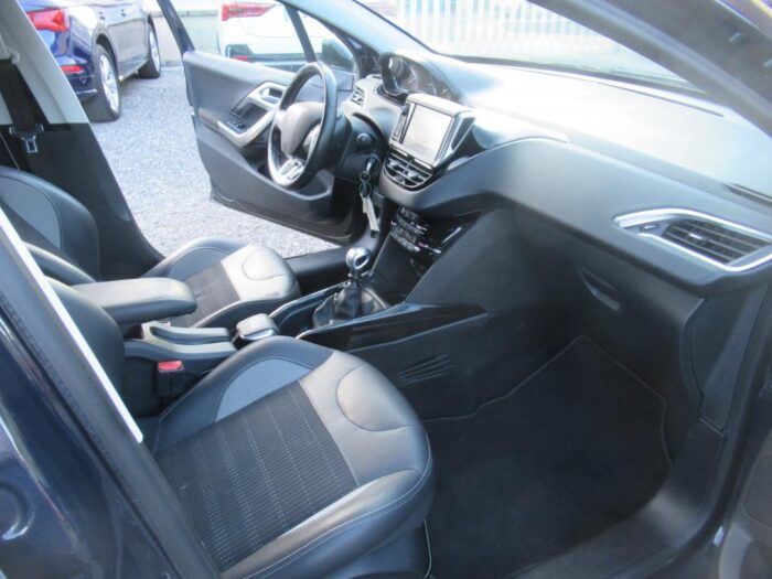 Peugeot 2008 ALLURE BUSINESS 130 CH 50000 MKMS – Image 10