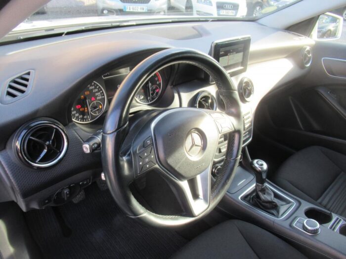 Mercedes Classe A 180 INTUITION 109 CH ORIGINE FRANCE – Image 12