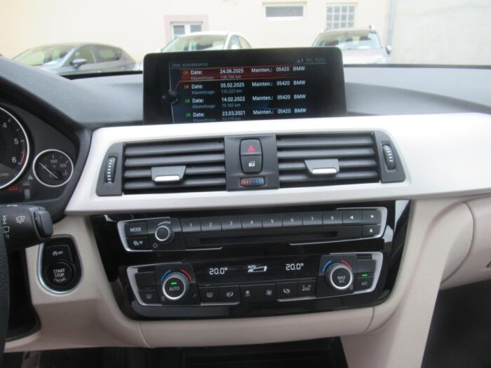 BMW 320d Touring LOUNGE PLUS 163 CH – Image 14