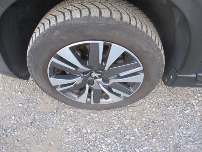 Peugeot 2008 ALLURE BUSINESS 130 CH 50000 MKMS – Image 15