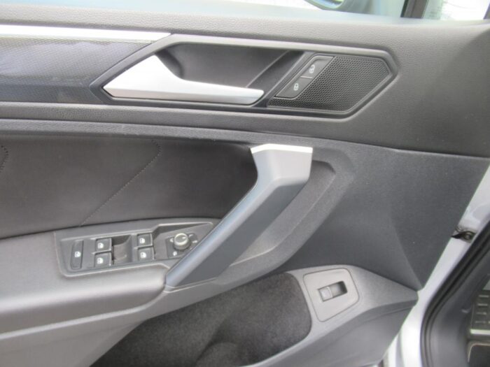 Volkswagen Tiguan 150 CH CARAT EXCLUSIVE ORIGINE FRANCE – Image 16
